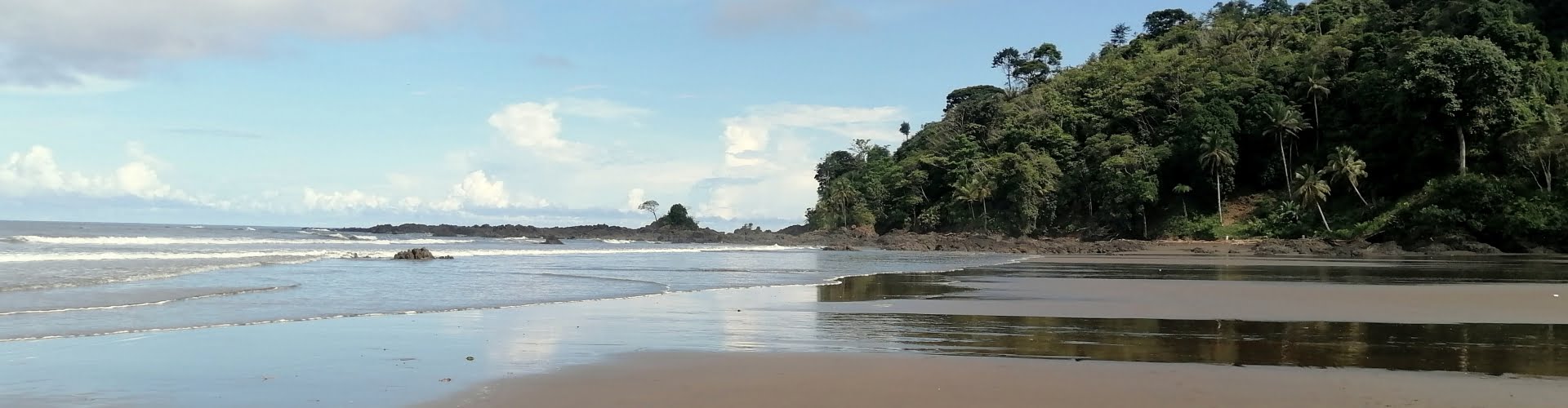 IM-Cabecera-Bahia-Solano-planes-turisticos-bahia-solano-Colombia-para-el-mundo