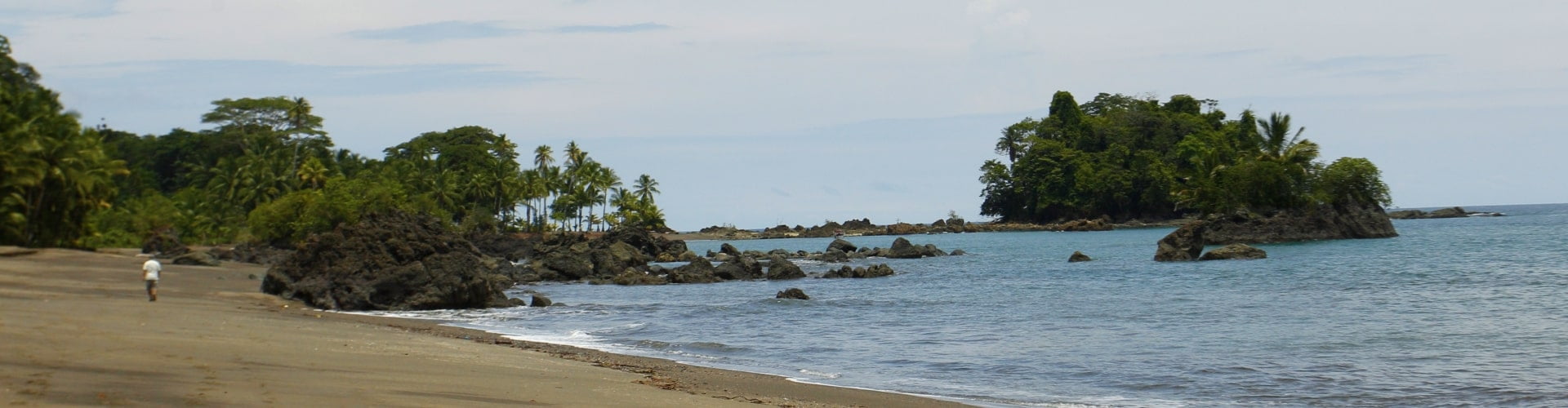 IM-Hero-Nuqui-Cabanas-Colombia-para-el-mundo-min